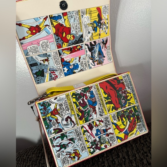 Disney Parks Avengers Marvel Comic Book Loungefly Crossbody! - Picture 4 of 7